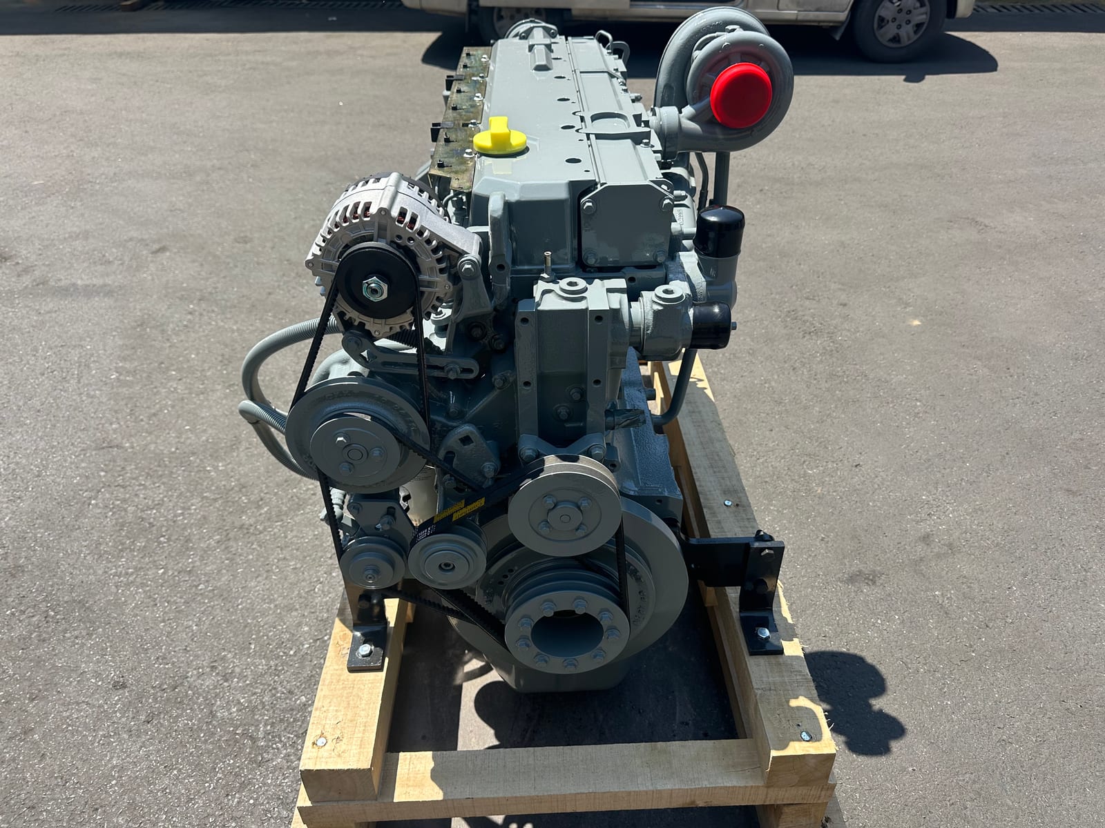 DEUTZ BF6M1013EC 实机照片