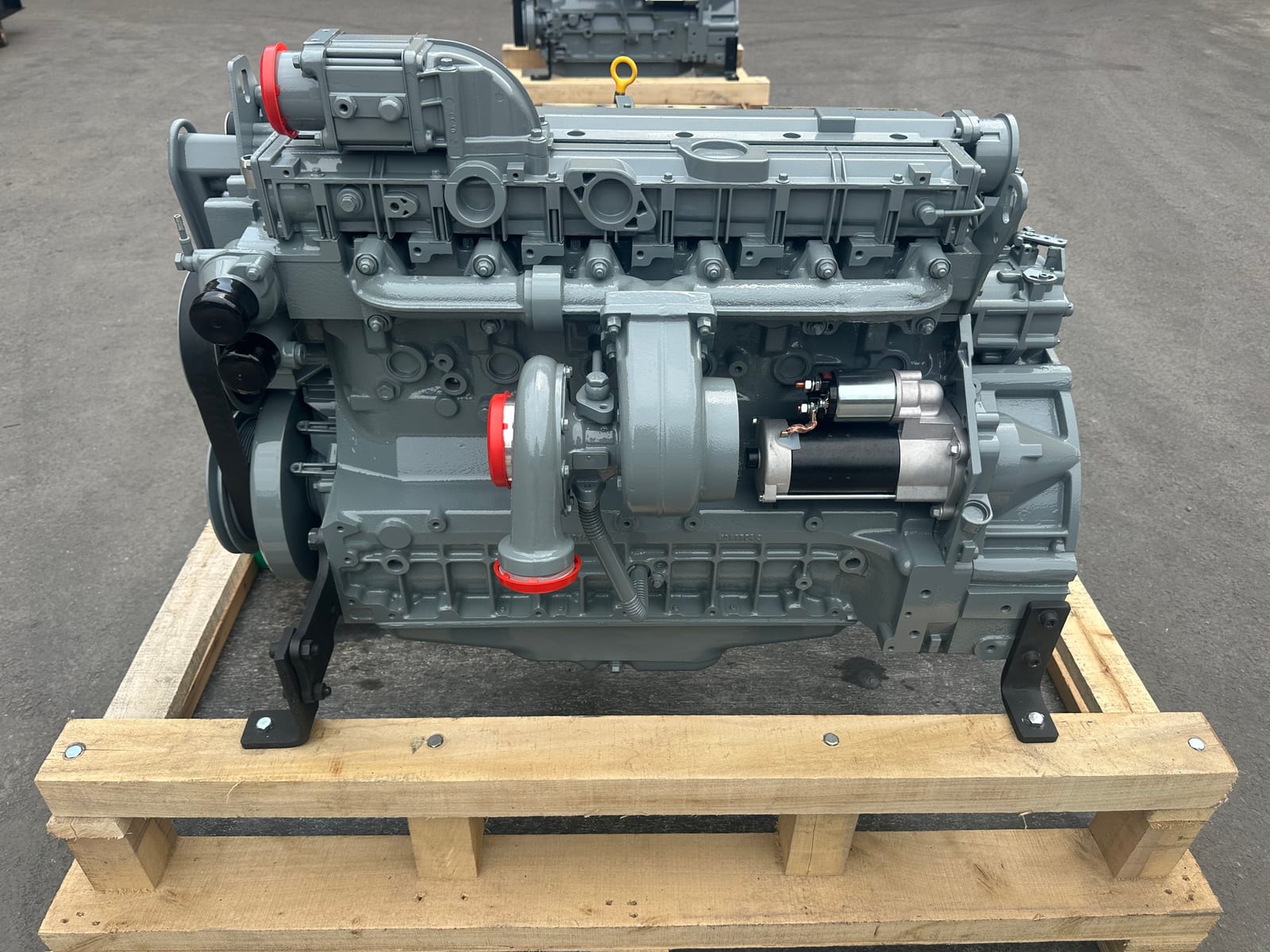 DEUTZ BF6M2012C 实机照片