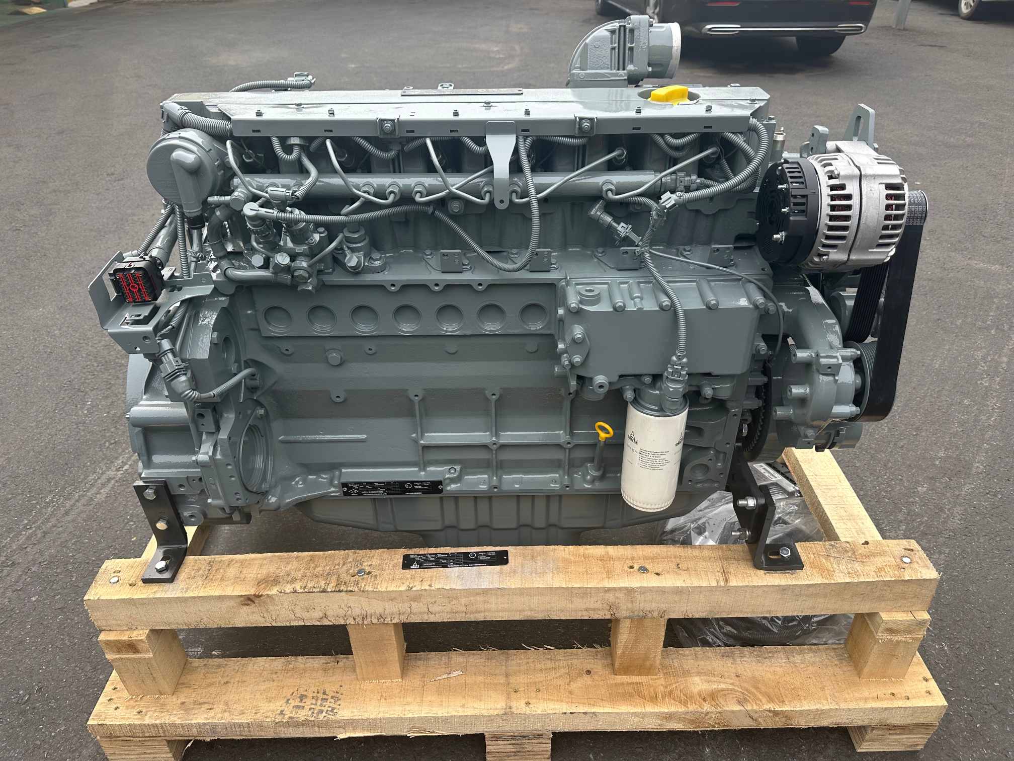 DEUTZ TCD 2013 L06 2V 实机照片