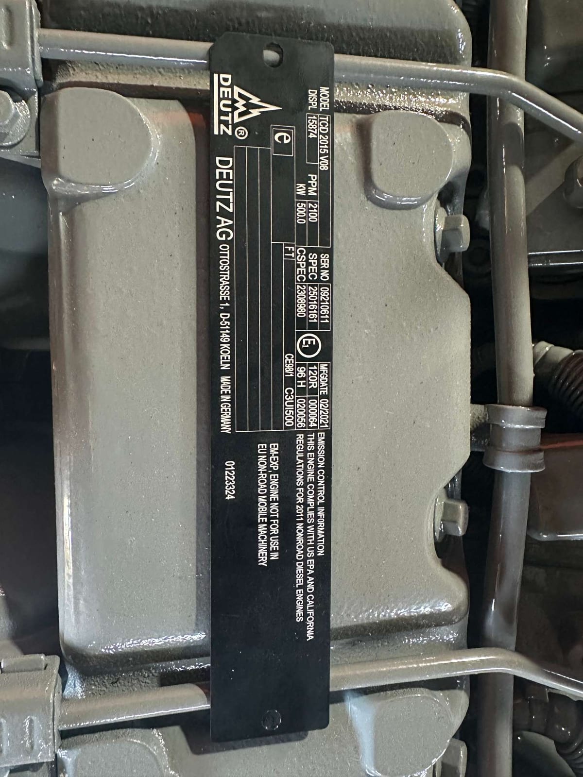 DEUTZ TCD 2015 V08 实机照片