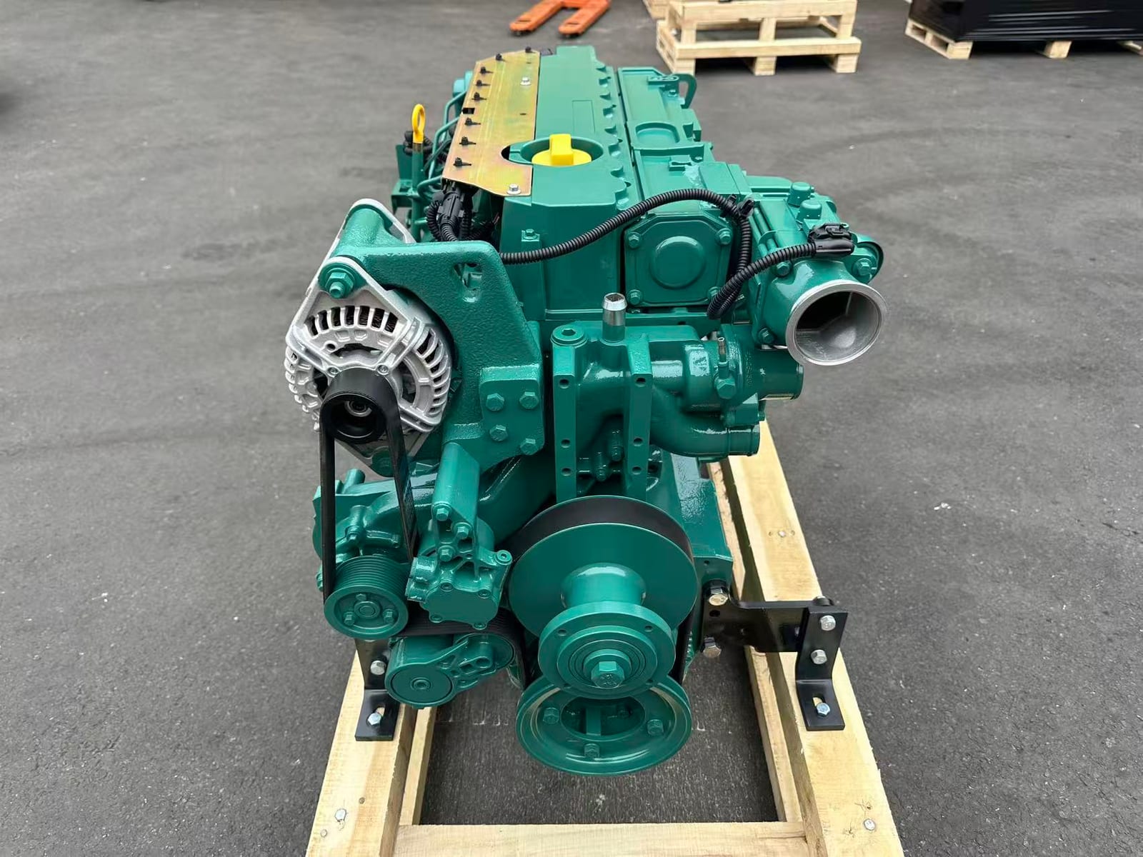 Volvo D5E 实机照片