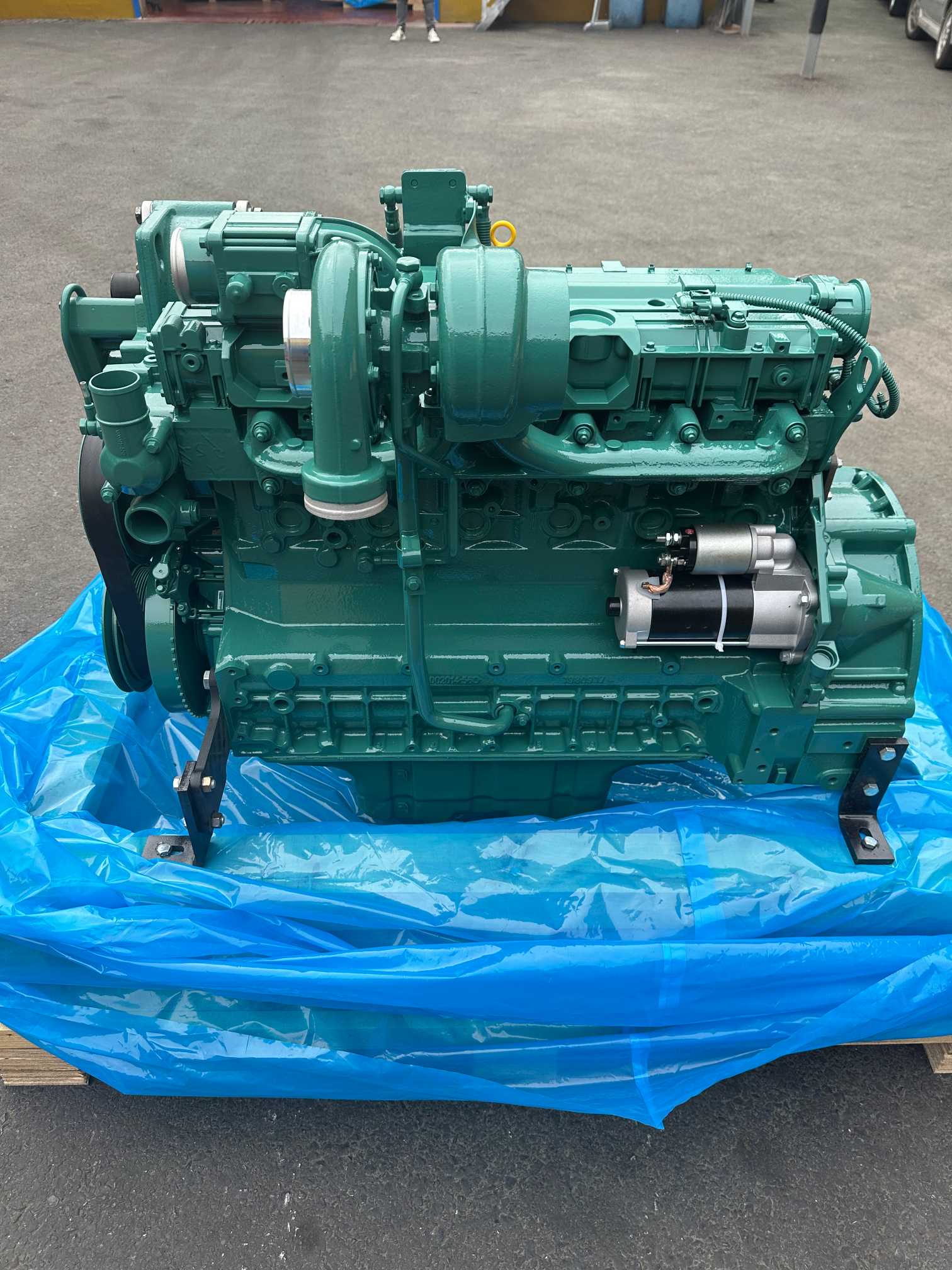 Volvo D6D 实机照片