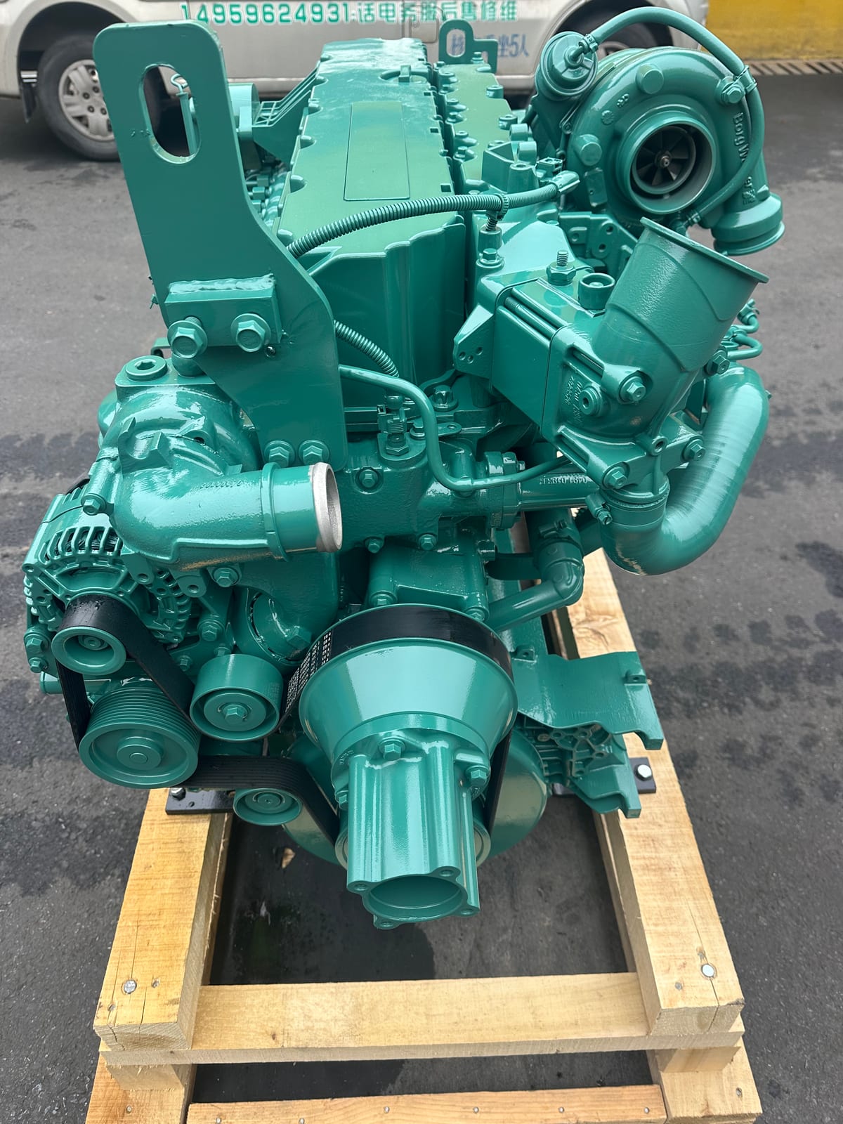 Volvo D8K,350挖机 实机照片