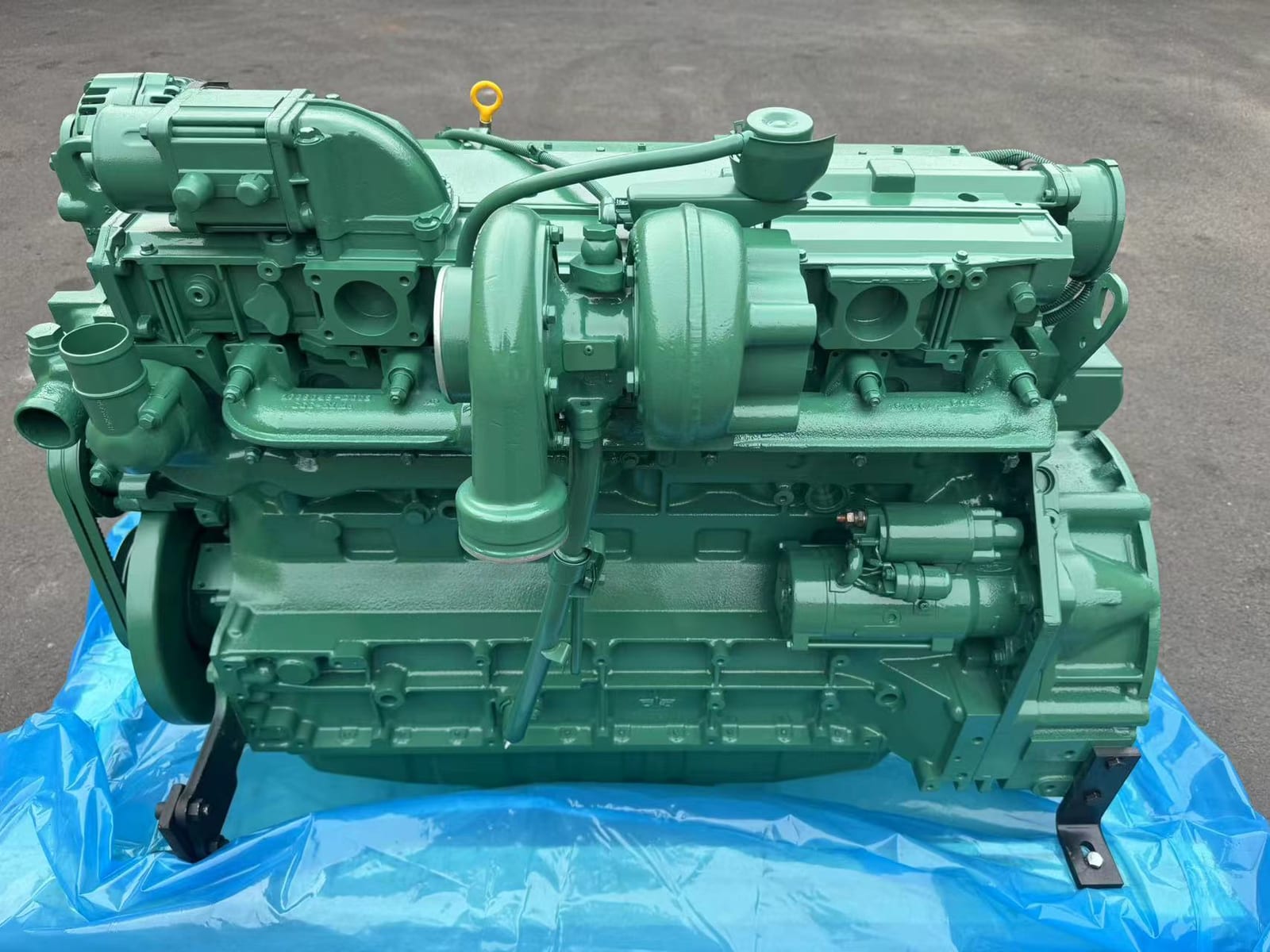 Volvo Penta TAD720VE 实机照片