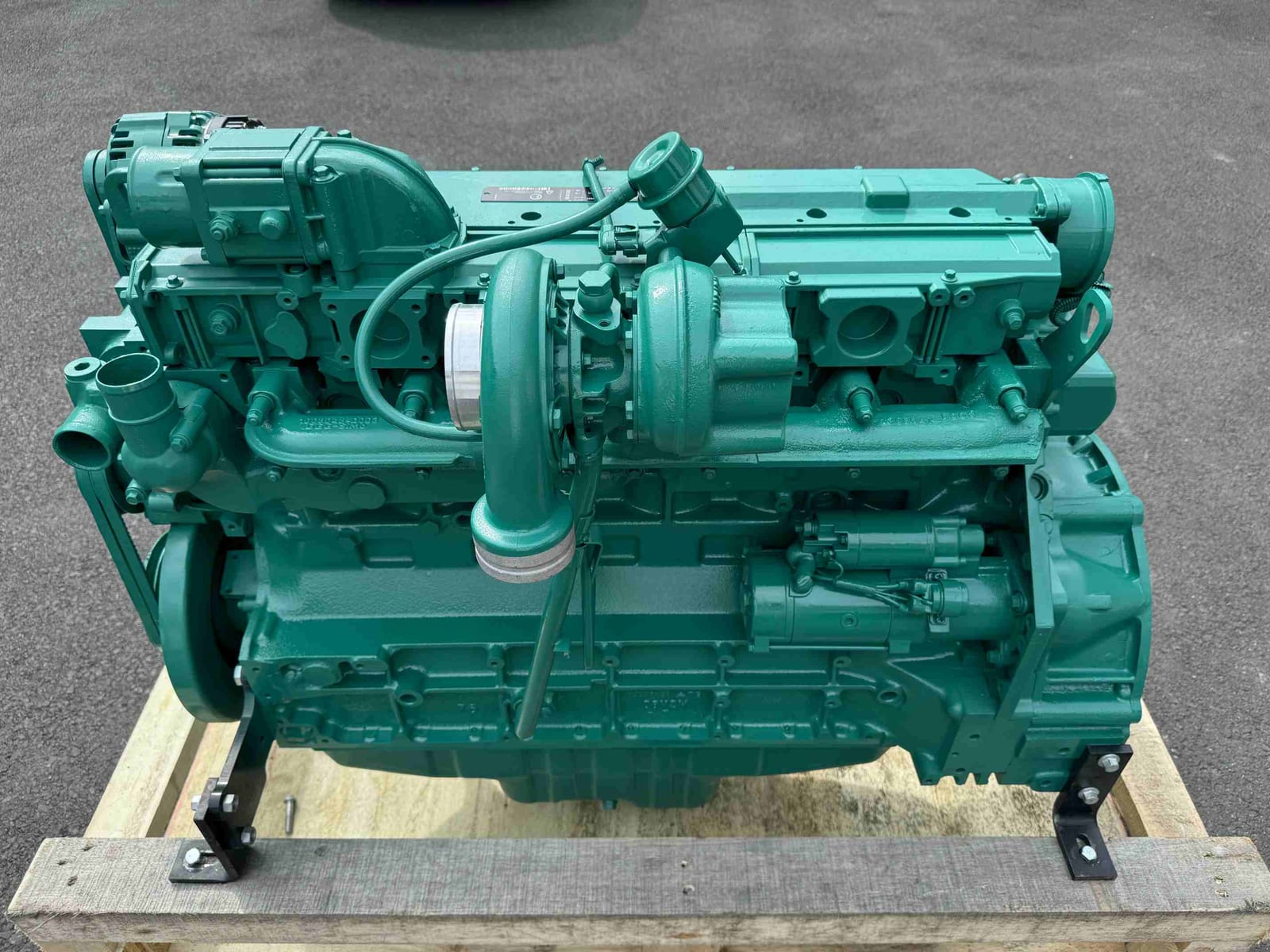 Volvo Penta TAD720VE 实机照片